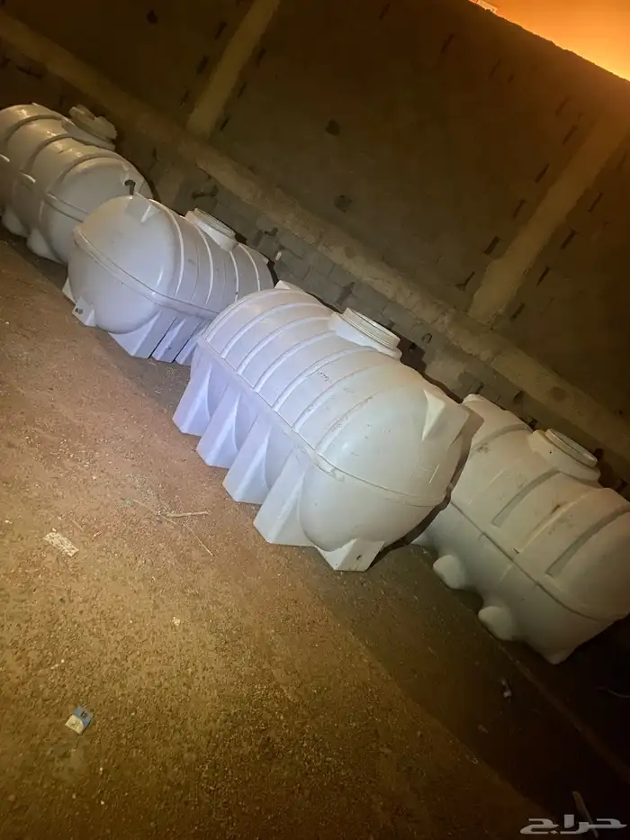 للبيع 3 خزانات المهيدب 3 طبقات 0