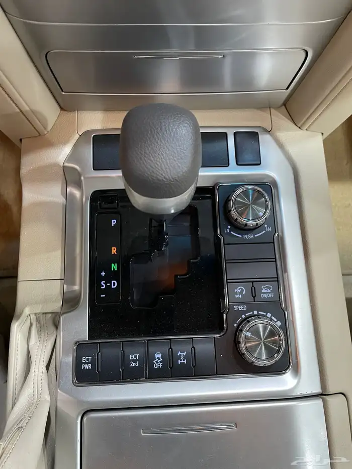 للبيع جيب جي اكس ار 2019 تورينق فل كامل عبداللطيف عداد 41 21