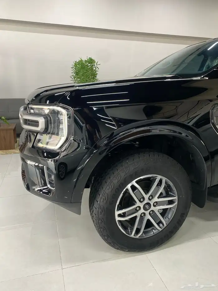 فورد ايفرست xls بنزين موديل2025 كاش وتقسيط سعر مميز 1