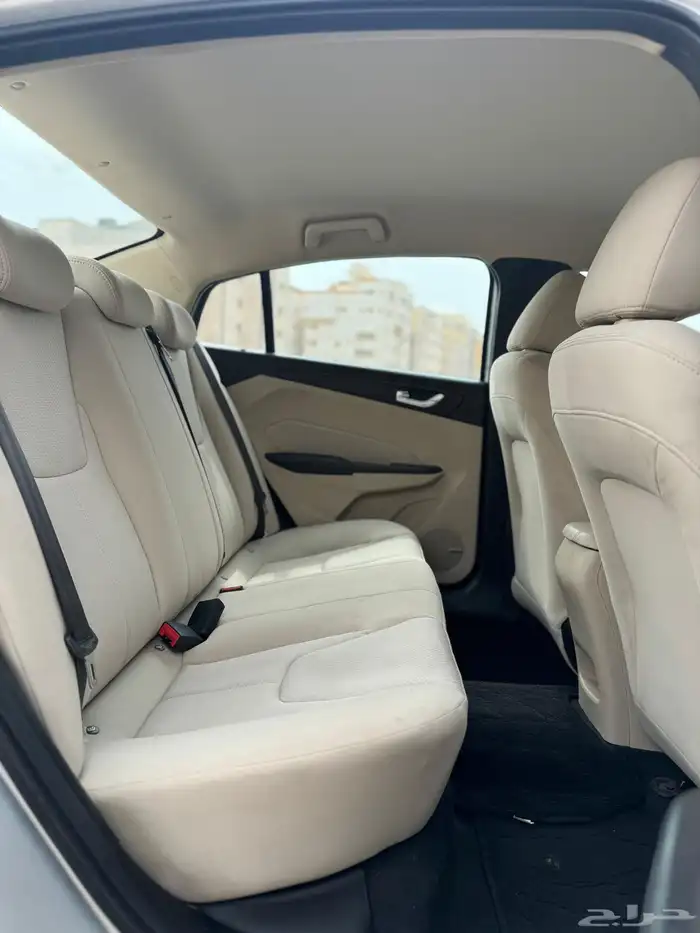 شيري اريزو 5 موديل 2023 السعر 23000 الف 8