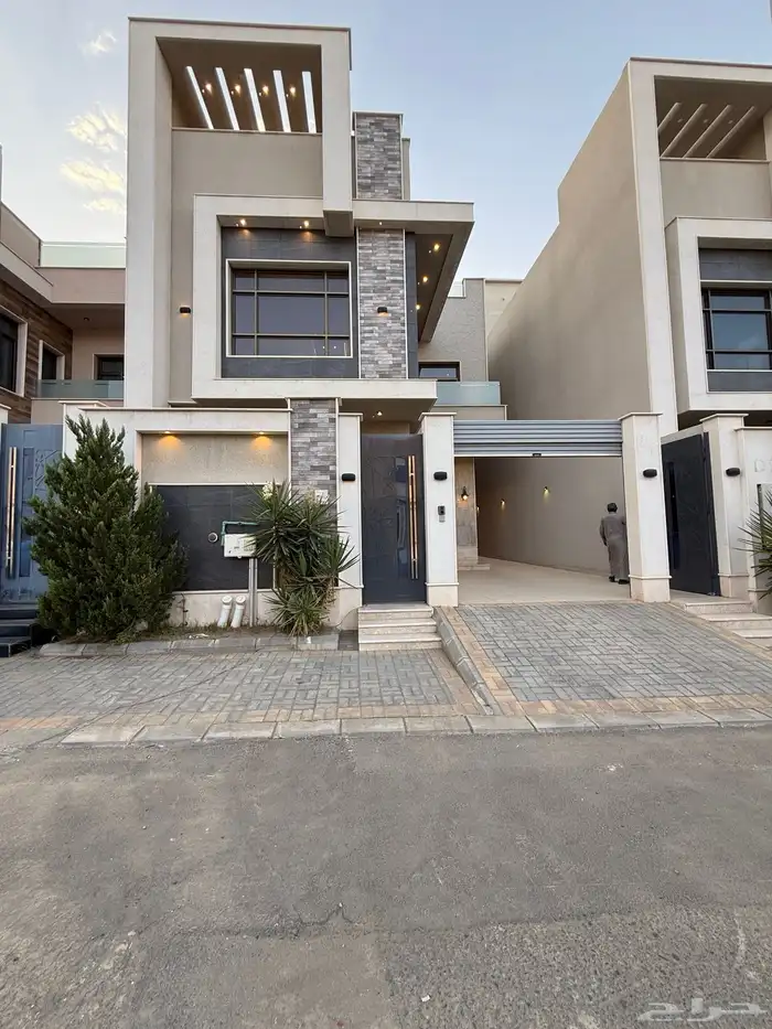 للبيع فيلا مودرن دورين وملحق ف درة الموسي مقابل ممشي الراقي 1