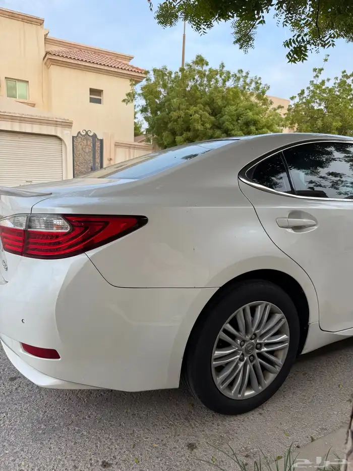 لكزس ES 2013 فل كامل DD للبيع 5