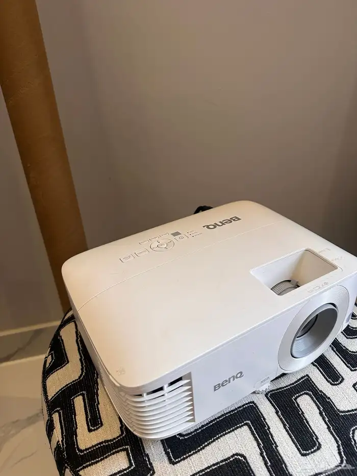 بروجكتر BenQ MX550 Multimedia Projector 1
