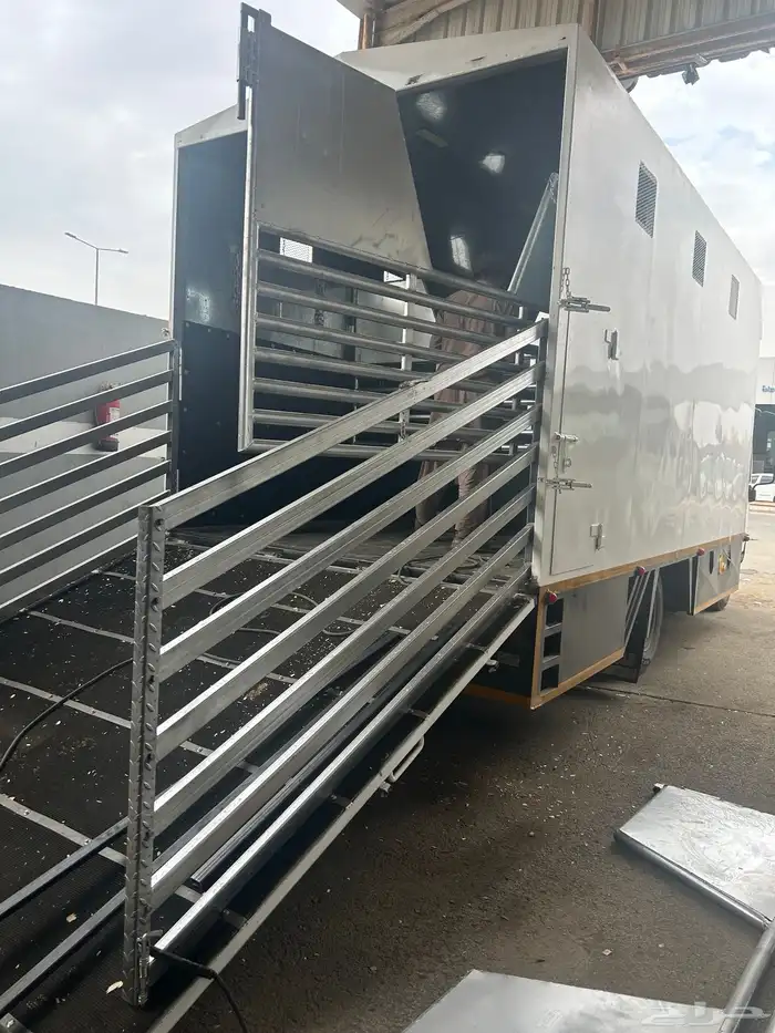 حدادة تفصيل عربة خيول 1