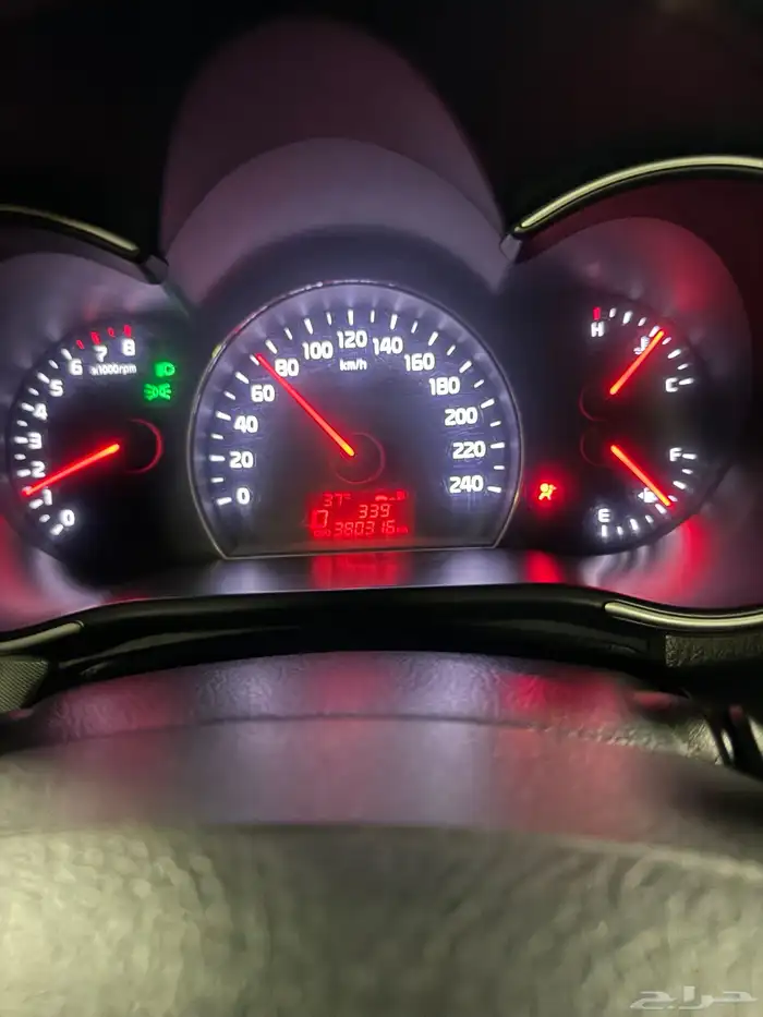 جيب سورنتو 2013 نظيف مالك أول 9