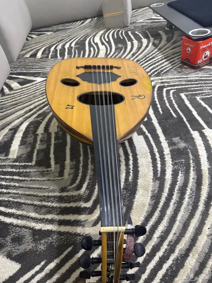 عود موسيقى 0