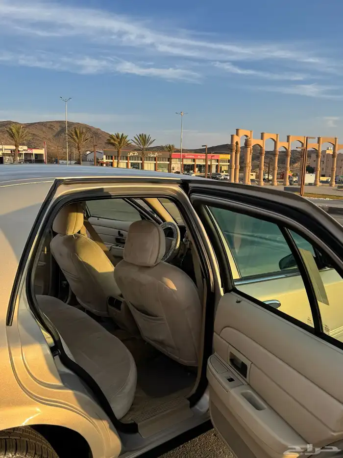 فورد فكتوريا 2010 سعودي 8