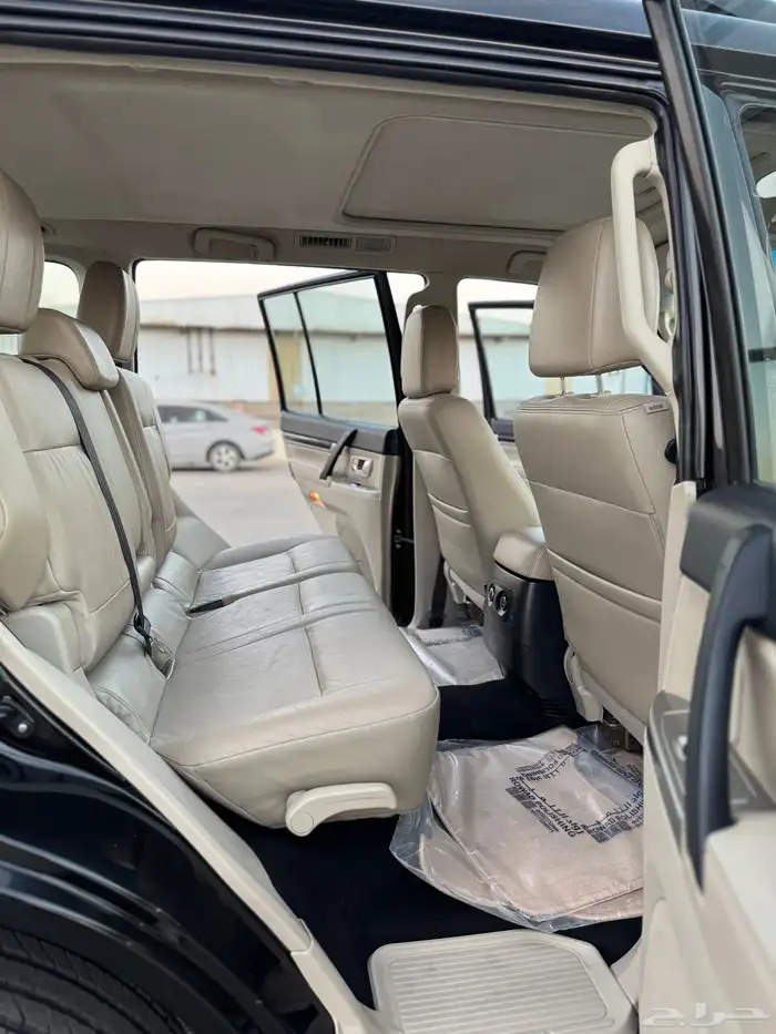 باجيرو 2017 GLS عداد 172 الف كم فقط. 13