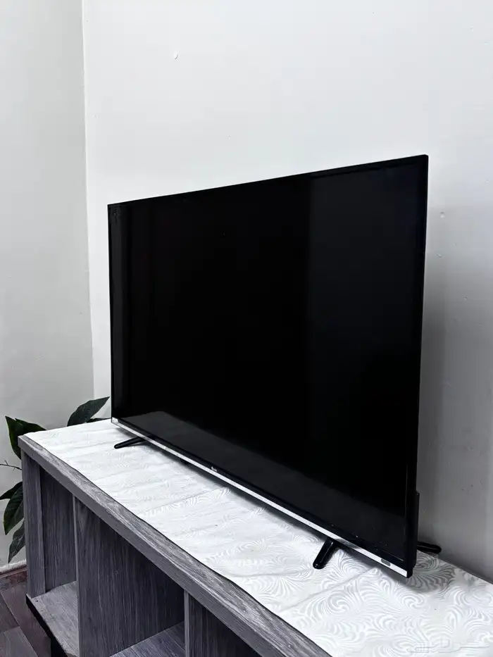 تلفزيون عادي مستعمل شبه جديد 2
