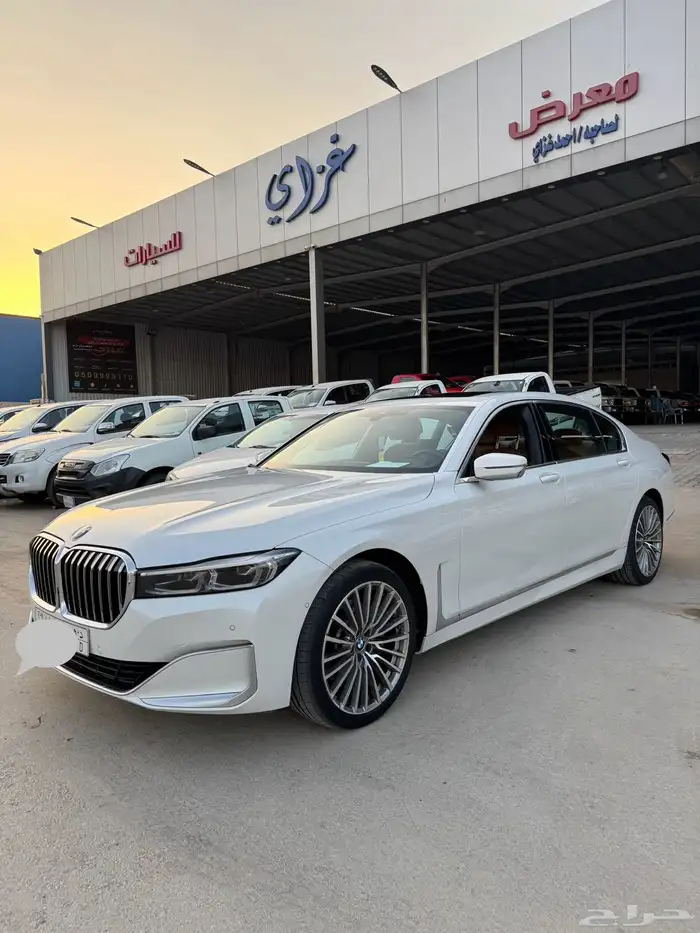 بي ام دبليو 2021 730 0