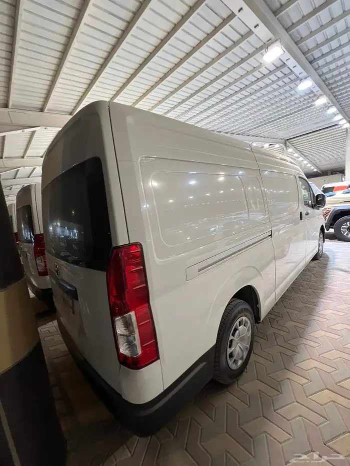 تويوتا هايس بضاعه وركاب ديزل اوتوماتيك وعادي 7