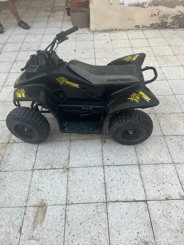 عدد 2 دباب تايوان واحد مقاس 100 والآخر مقاس 50 بحالة ممتازة 0