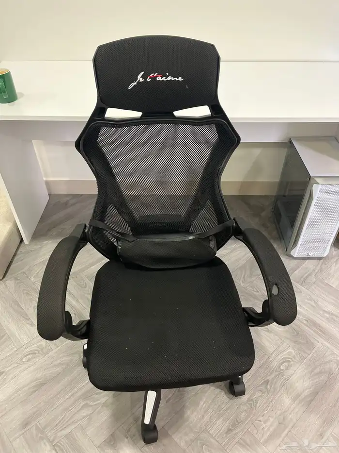 طاوله و كرسي بي سي 1