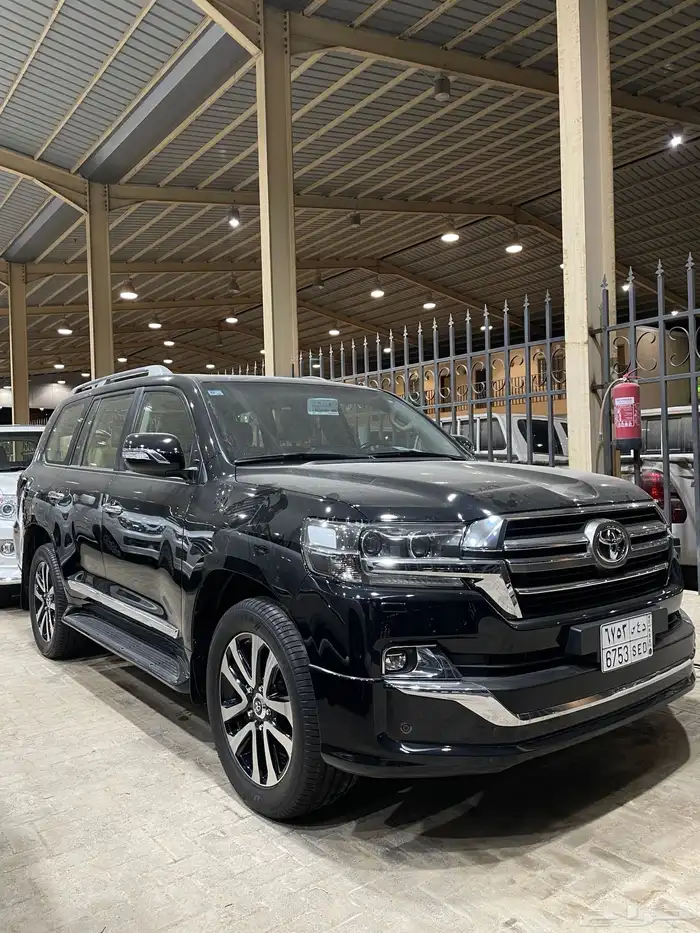 للبيع جيب جي اكس ار 2019 تورينق فل كامل عبداللطيف عداد 41 4