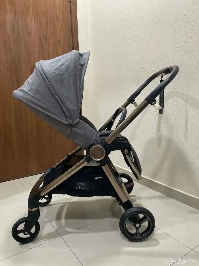 عربه اطفال ماماز اند باباز موديل سترادا لوكس شبه جديده عربيه 1