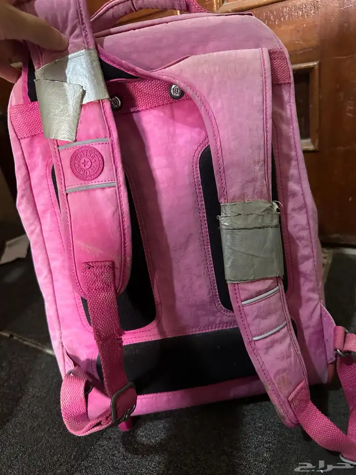 شنطة كيبلينج kippling للبيع ومعاها شنطة زيادة 13