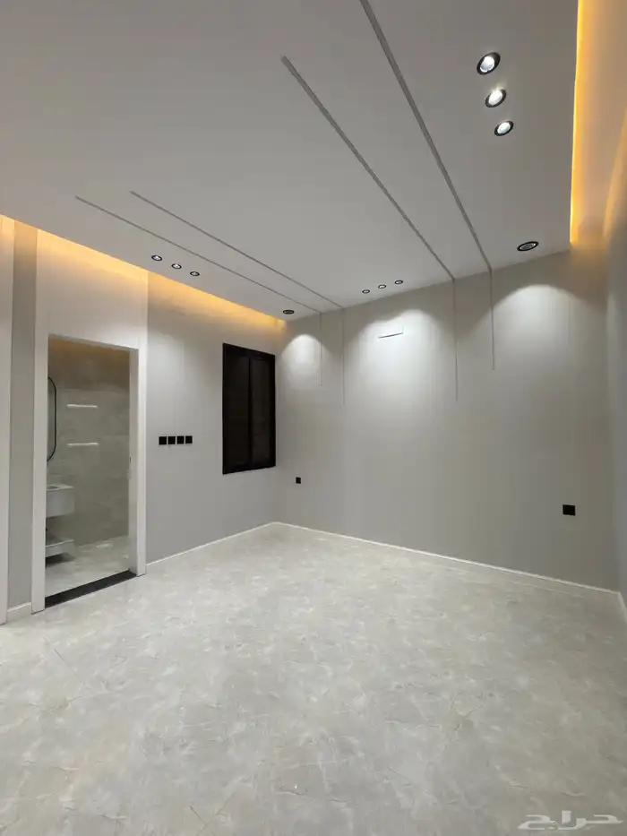 شقق علويه 6 غرف بتصميم مودرن مقابل ممشي الراقي -بسعر 550الف 22