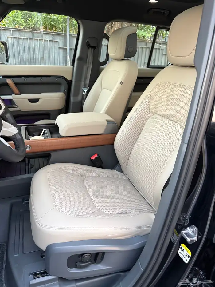 للبيع ديفندر 6 سلندر HSE 2023 10