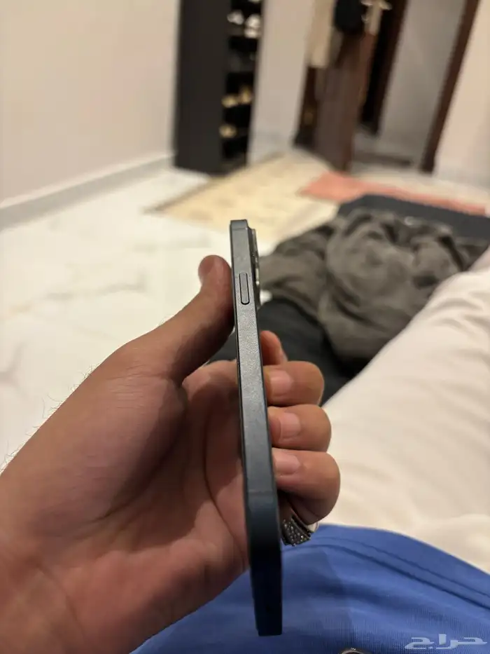 ايفون 13 العادي 4