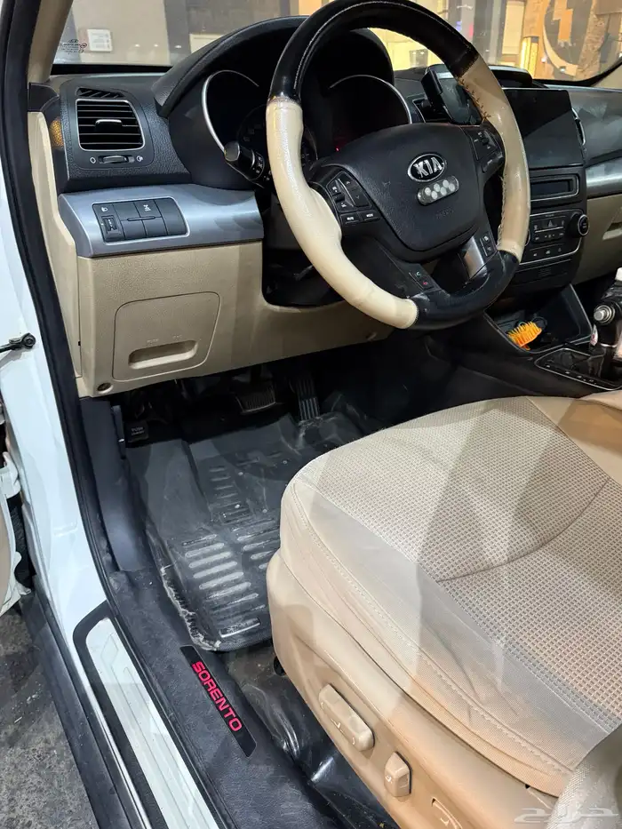 جيب سورنتو 2013 نظيف مالك أول 5