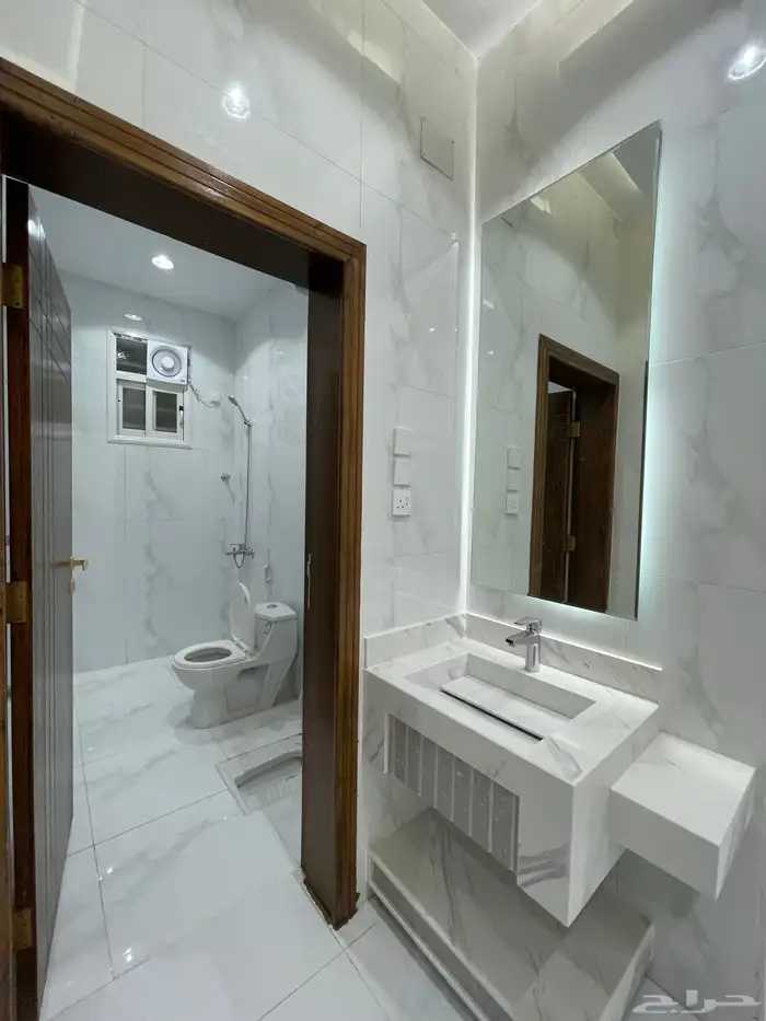 للبيع شقه دور ارضى بحوش وبايكة سياره 590 الف ابها المحاله 17