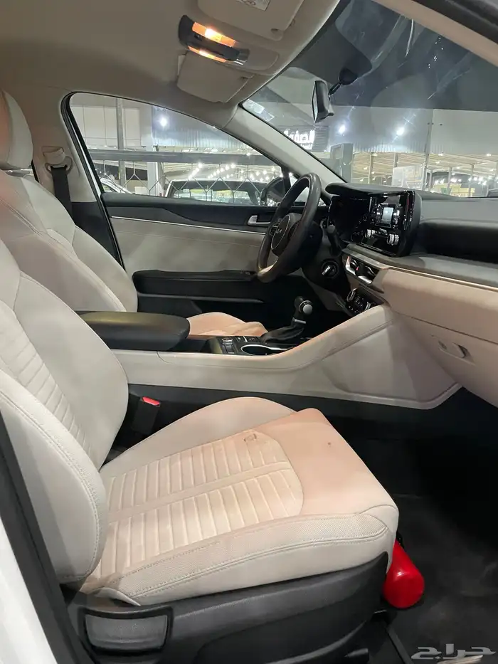 كي 5 موديل 2023 ستاندر 10