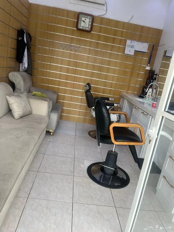 فرصة محل حلاق للتقبيل رخيص ونظيف الطائف الحويه 1