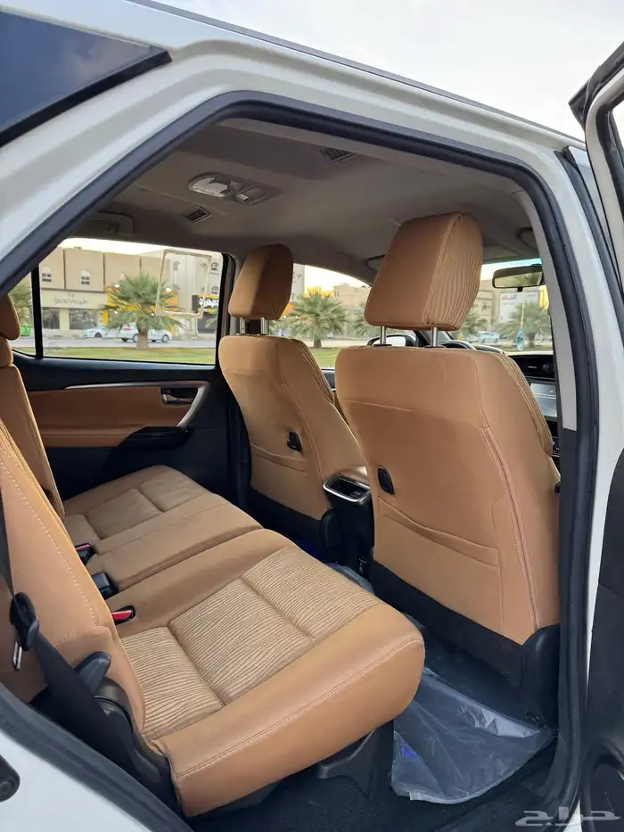 فورشنر 2022 6 سلندر VX 64