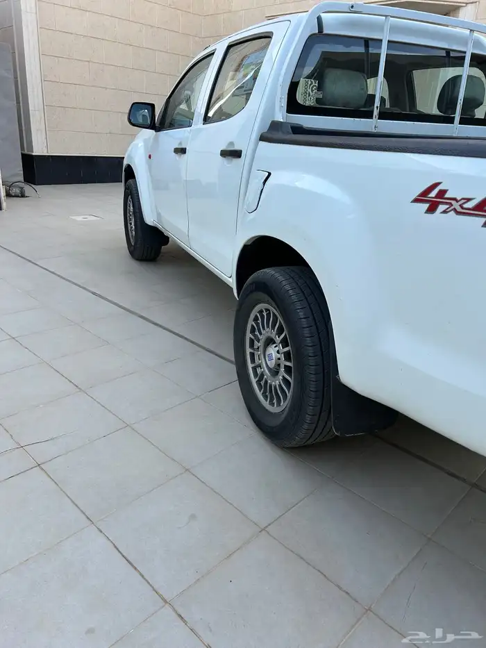 اسوزو ديماكس ديزل دبل للبيع 3