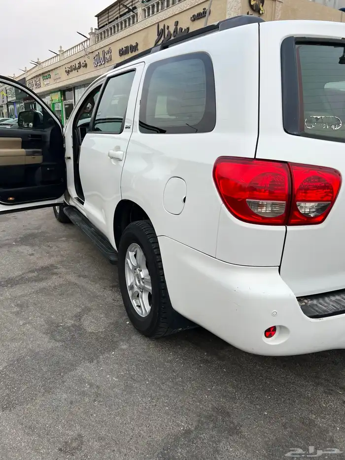 سكويا مديل 2013بدي وكاله مالك أول للبيع 7