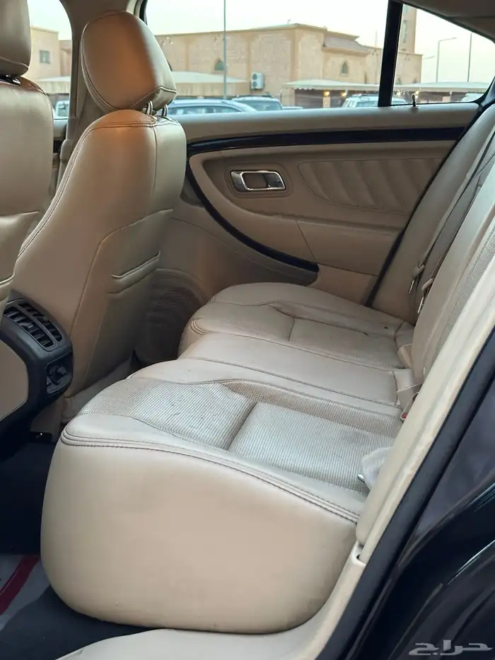 فورد تورس 2019 فل كامل ليمتد نظيف للبيع بطاقة جمركية 10