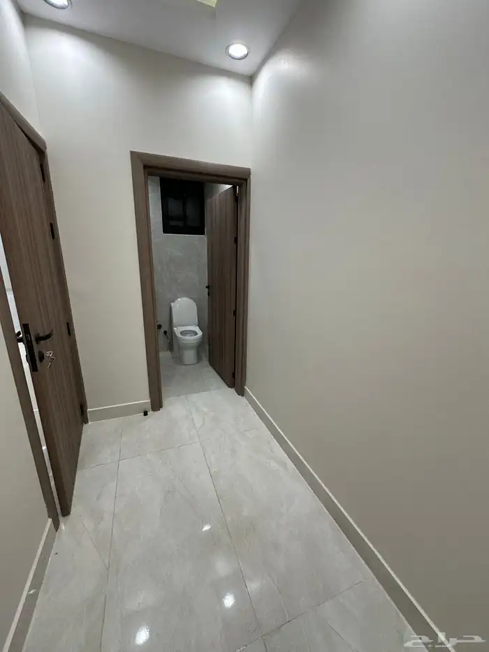 للبيع شقق تشطيب مودرن اسعار من 480 الف حي الضيافة 18