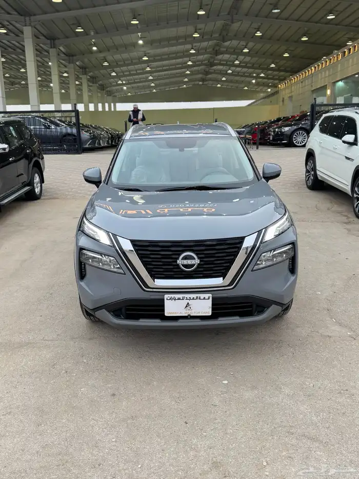 للبيع نيسان اكس تريل 2023 - نص فل - دبل -بحالة الوكاله 0