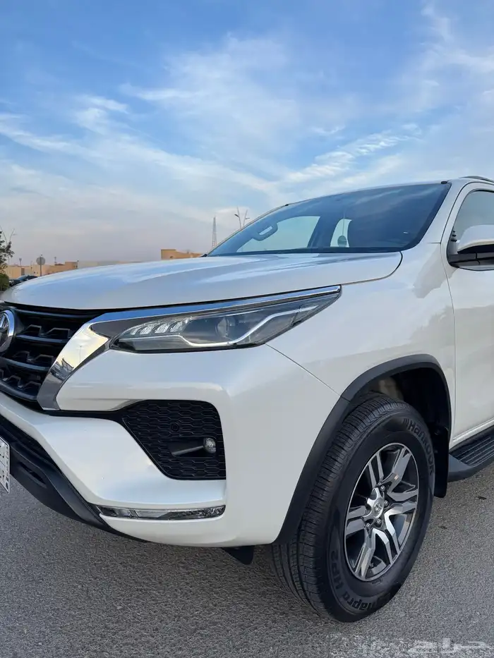 فورشنر 2022 6 سلندر VX 30