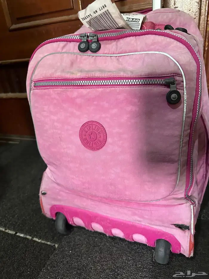 شنطة كيبلينج kippling للبيع ومعاها شنطة زيادة 11