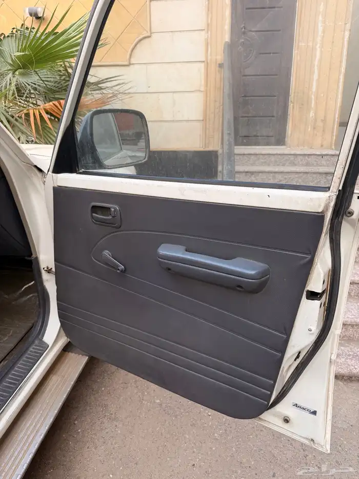 صالون مديل 91 نضيف للبيع 7