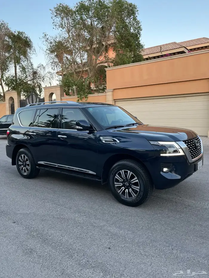 للبيع نيسان باترول تيتانيوم 2022 مخزن 7