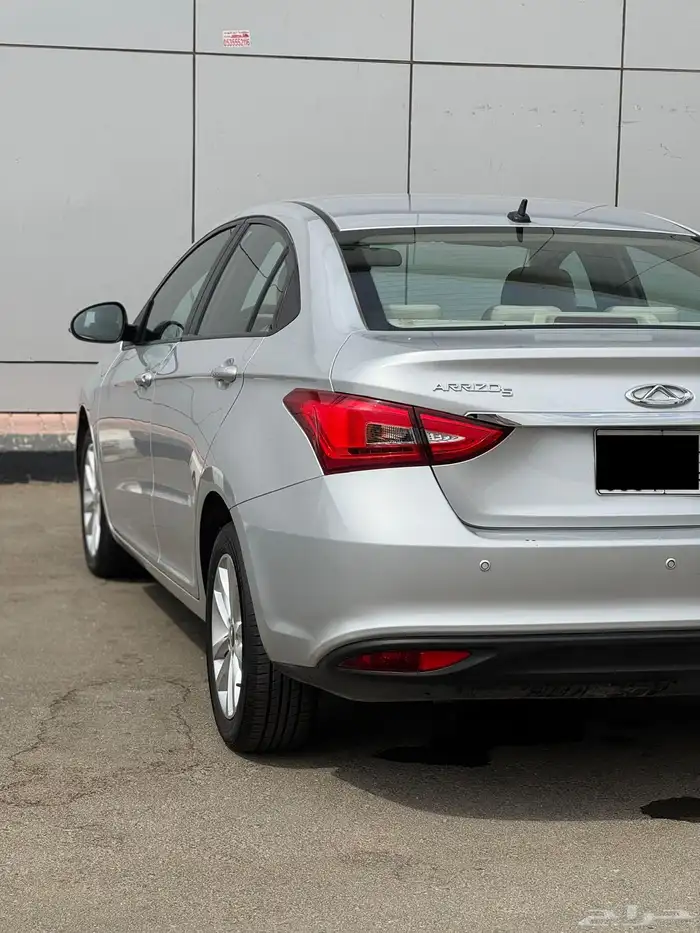 شيري اريزو 5 موديل 2023 السعر 23000 الف 2