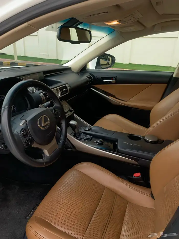 لكزس is350 ممشى قليل 9