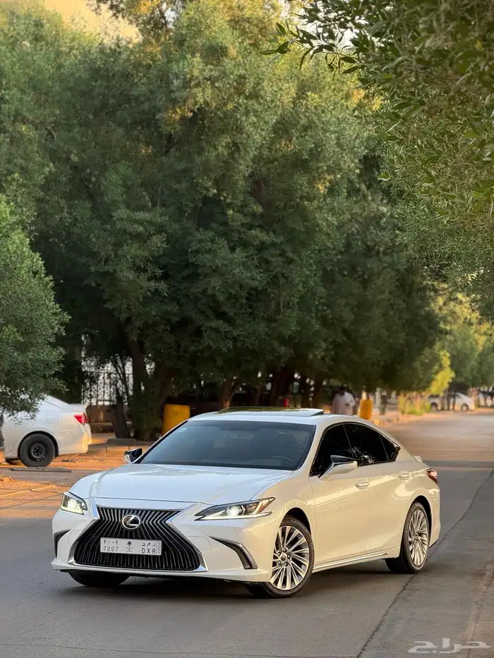 لكزس ES350 شرط 0