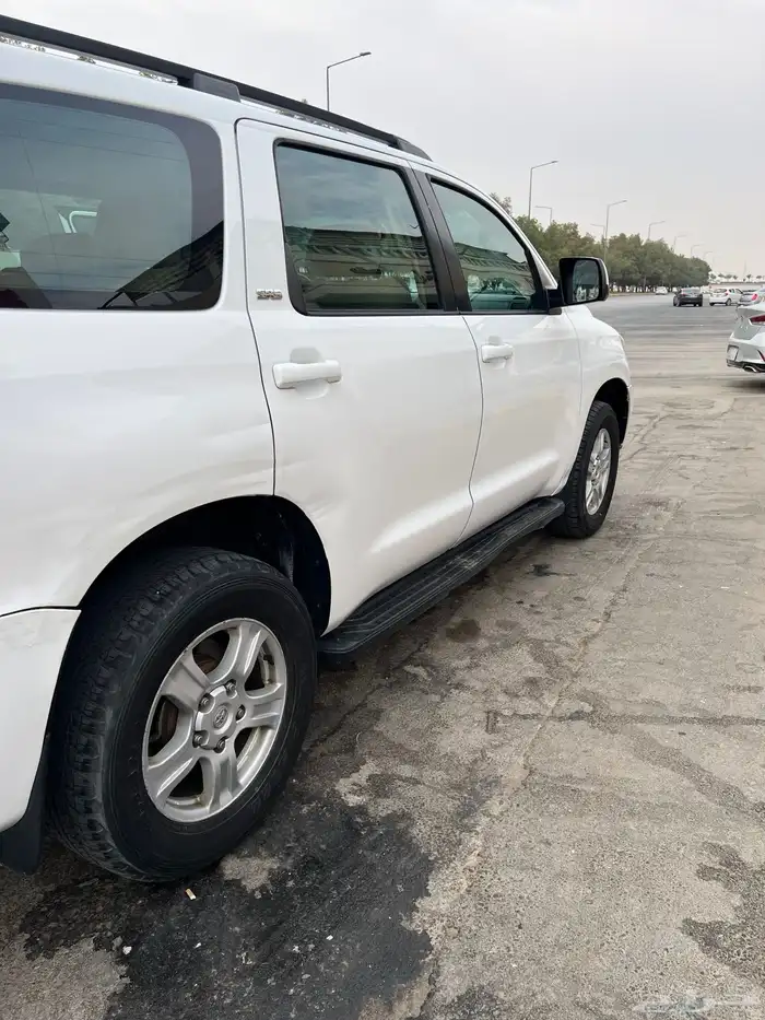 سكويا مديل 2013بدي وكاله مالك أول للبيع 11