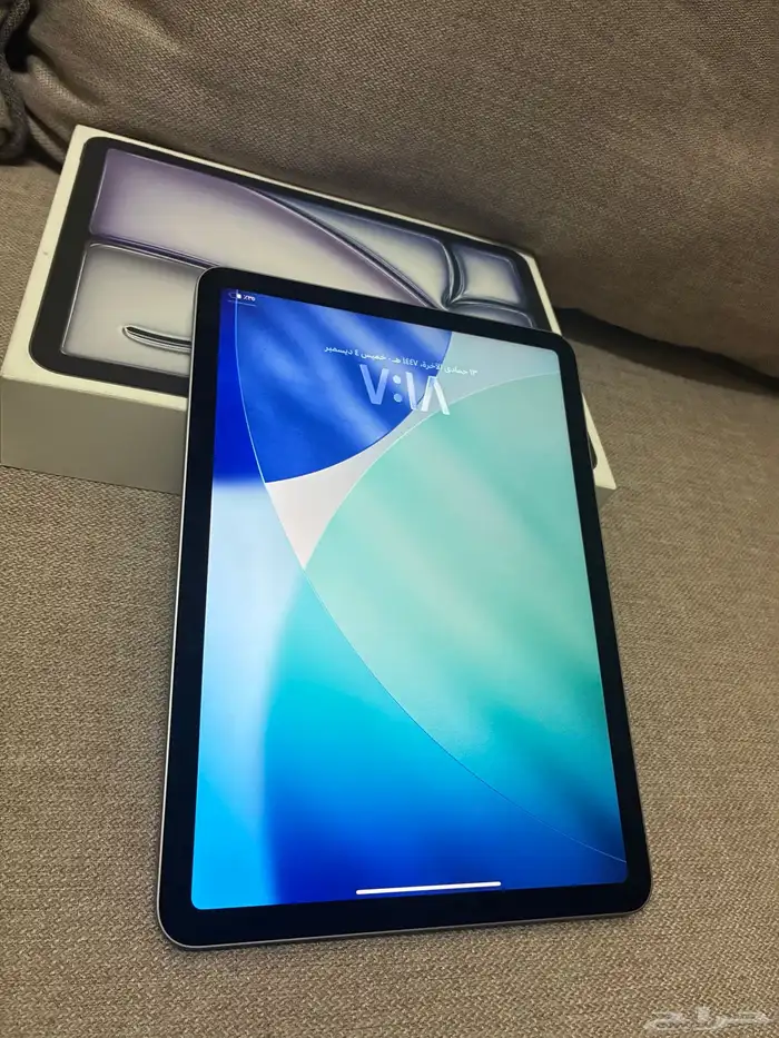 ايباد آير معالج M3 شبه جديد 4