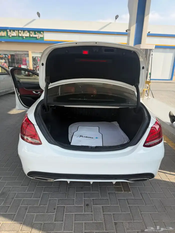 مرسيدس c200 فل كامل 23