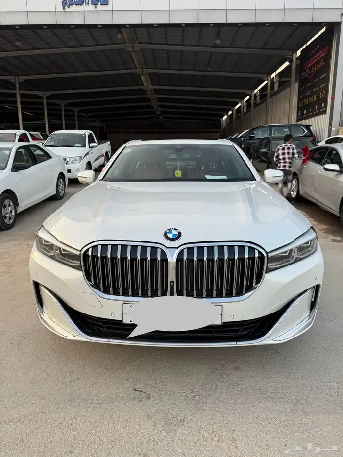 بي ام دبليو 2021 730 1