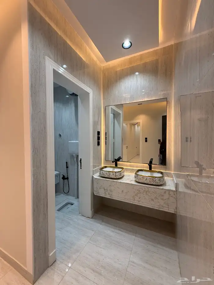 للبيع شقق علويه بمصعد جاهز وسطح خاص ف حي الراقي وسط الخدمات 9