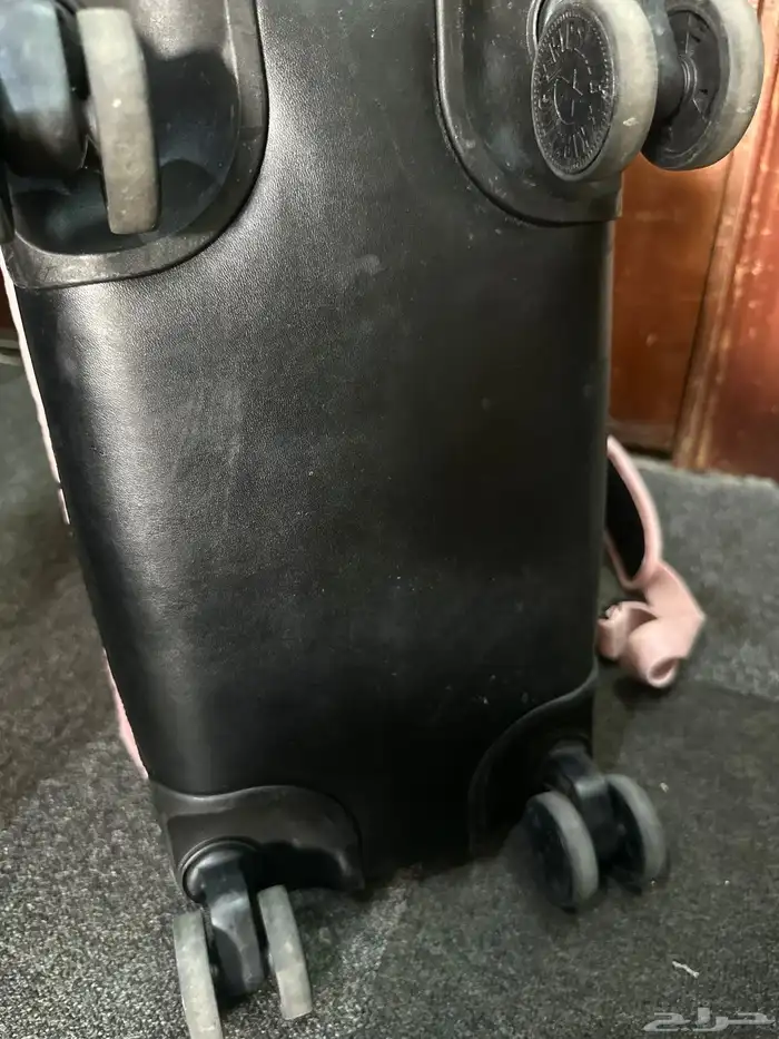 شنطة كيبلينج kippling للبيع ومعاها شنطة زيادة 3