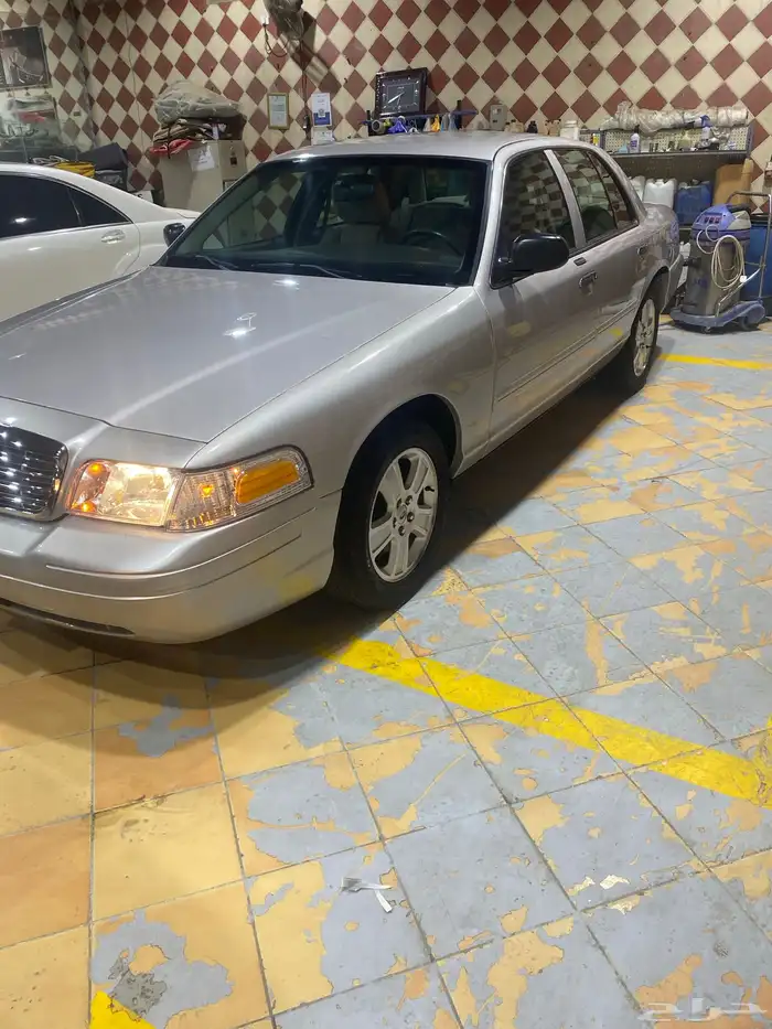 فورد كراون فكتوريا فل كامل 2012 1