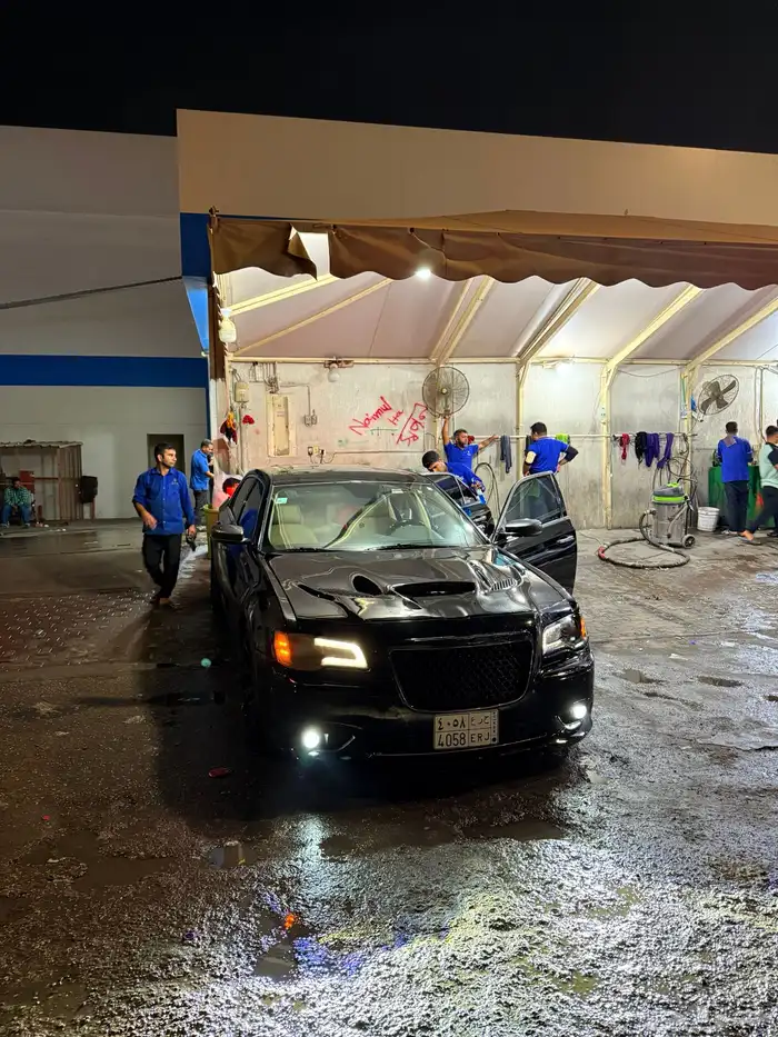 للبيع كرايسلر فل كامل C300 Limited 2014 2