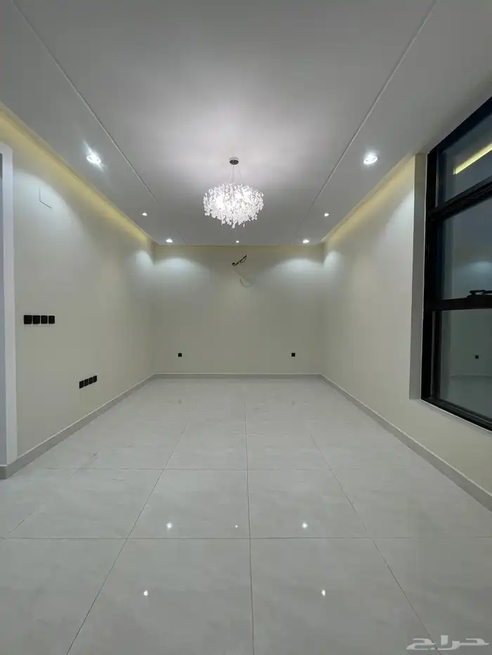 للبيع شقق ارضيه وشقق علويه من 550 الف ابها المحاله ح الزهور 20