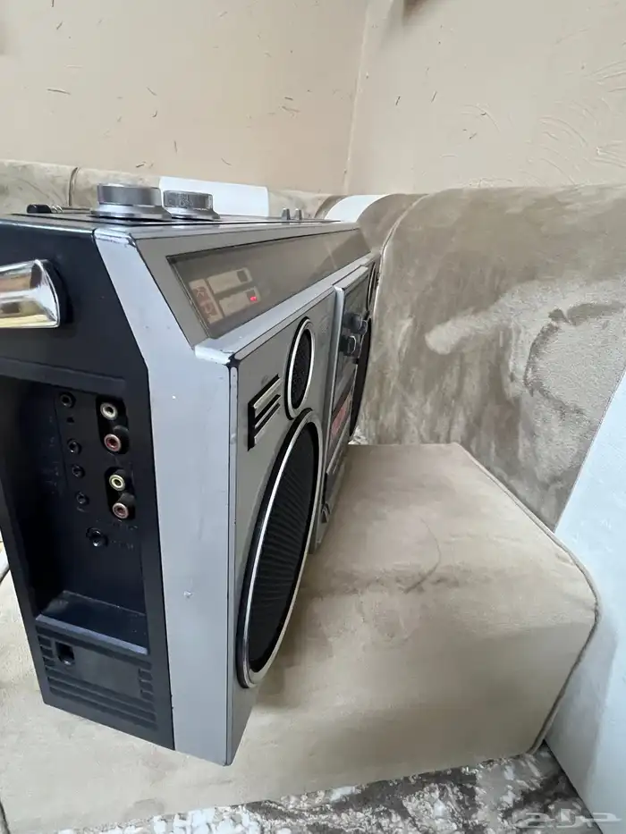 راديو وكست ناشونال من النوادر 10